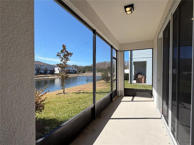 Building Photo - 19672 Shady Oak Dr