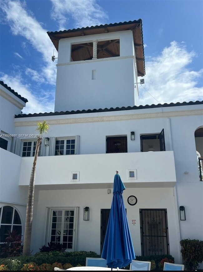 Building Photo - 20931 NE 30th Ct