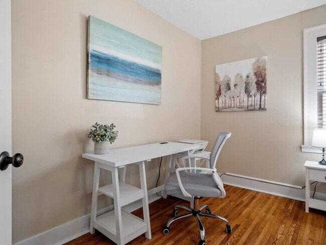 Building Photo - 3222 West Blvd