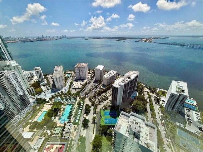Building Photo - 1451 Brickell Ave