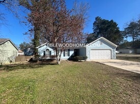 Building Photo - 2599 Candler Way SW