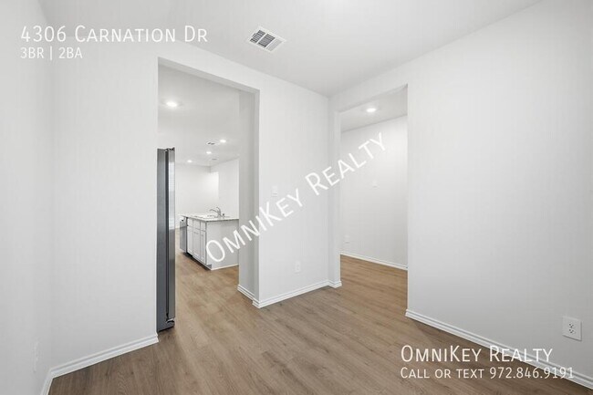 Building Photo - 4306 Carnation Dr