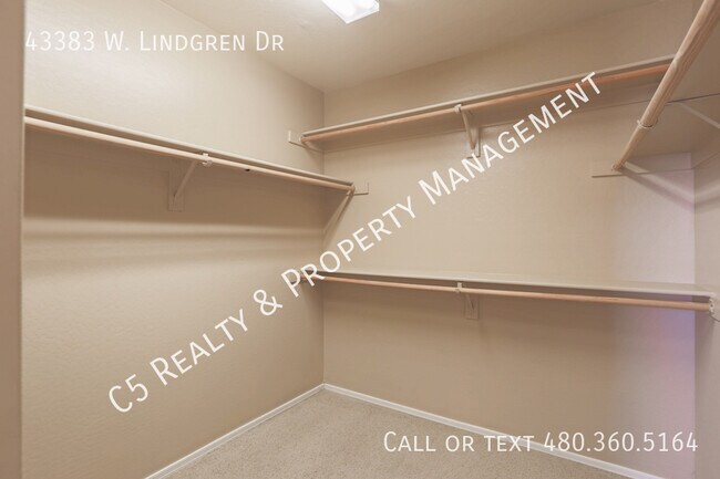 Building Photo - 43383 Lindgren Dr