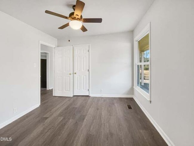 Building Photo - 5030 Chesapeake Rd