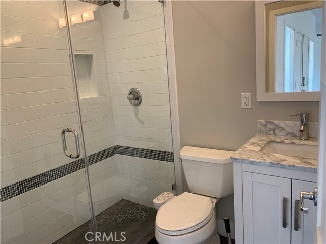 Building Photo - 753 Claymont Dr