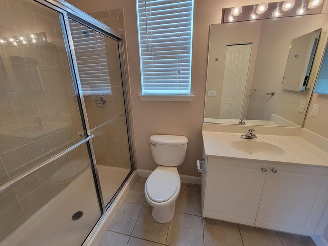 Building Photo - 4378 Grove Park Dr