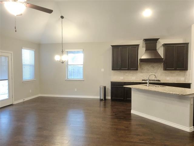 Building Photo - 2141 Lake Pine Dr