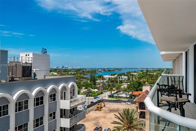 Building Photo - 8855 Collins Ave