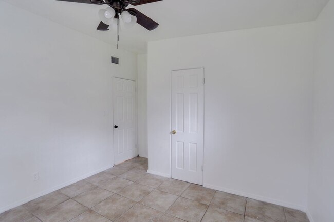 Building Photo - 7608 Simms Ave