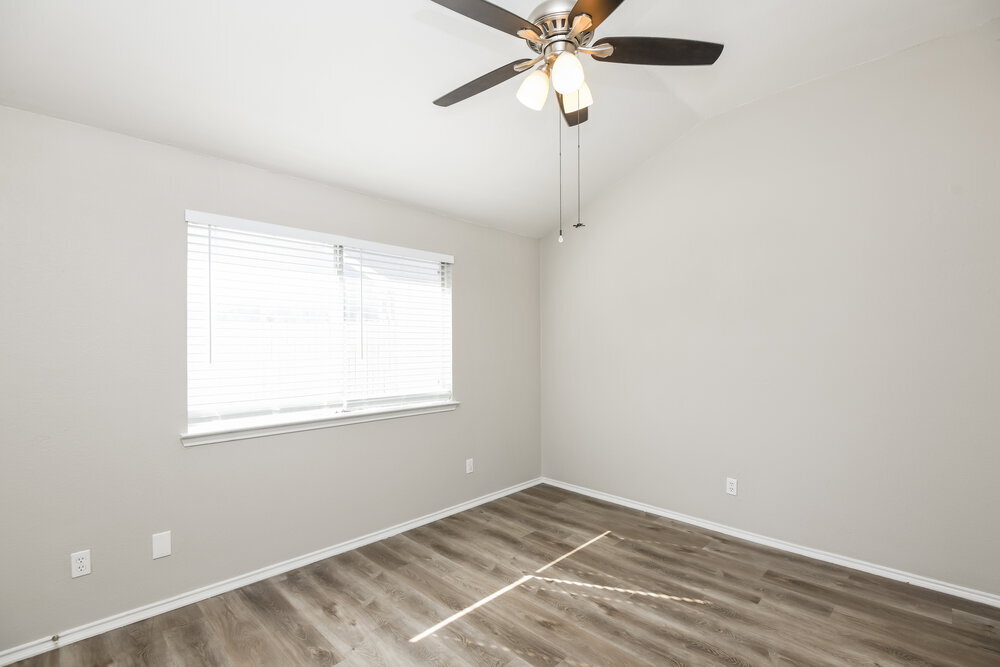 Building Photo - 6710 Silver Sage Dr