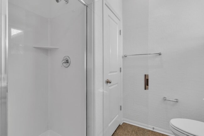 Building Photo - 6919 Feather Hl St