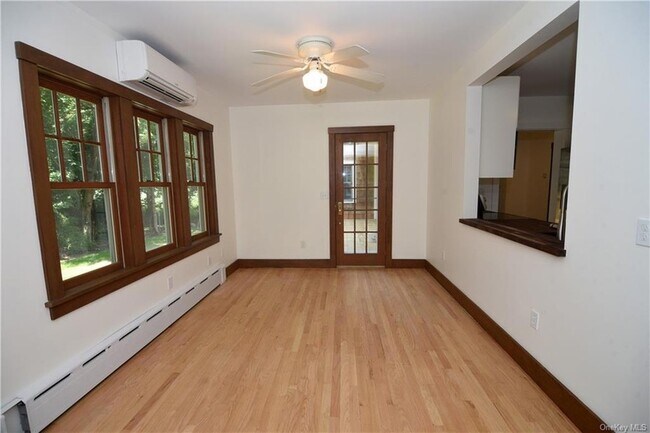 Building Photo - 5 Brevoort Rd