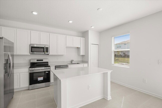 Building Photo - 6009 Zen Wy