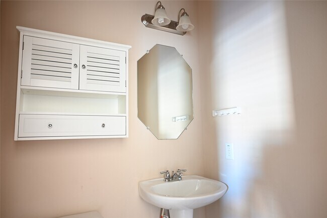 Building Photo - 25006 Tancy Ranch Ct