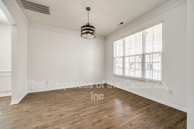 Building Photo - 16619 Broadwing Pl