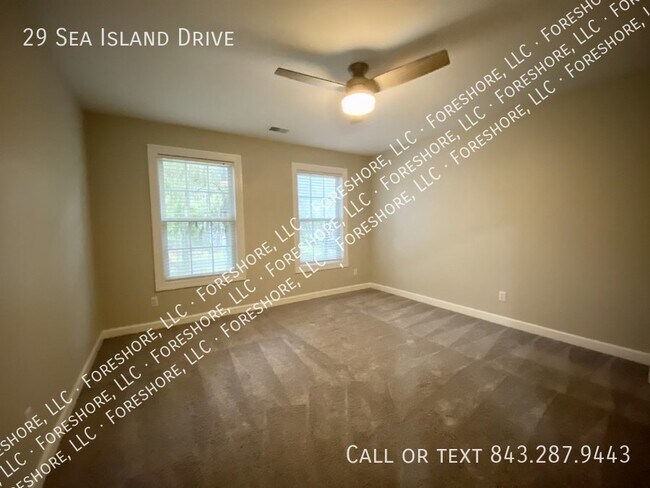 Building Photo - 4-Bedroom Home with Loft and Office for Re...