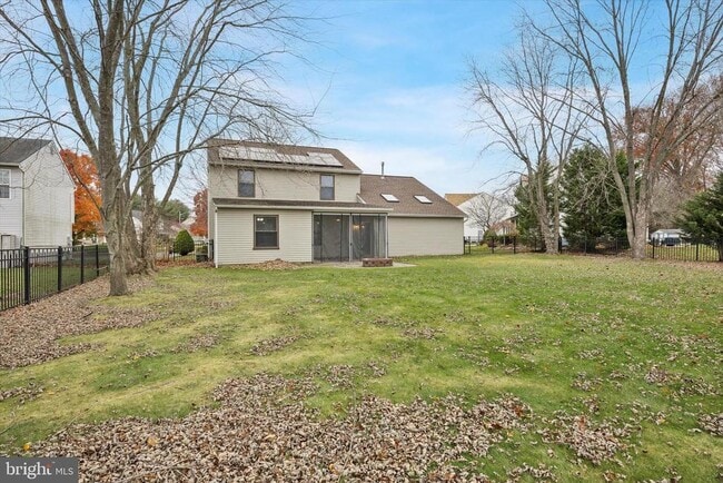 Building Photo - 21 Parc Ridge Dr