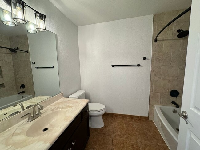 Building Photo - 2BR/1.5BA CONDO w/ 2 assigned PARKING SPOTS in ALPINE AVAILABLE NOW!