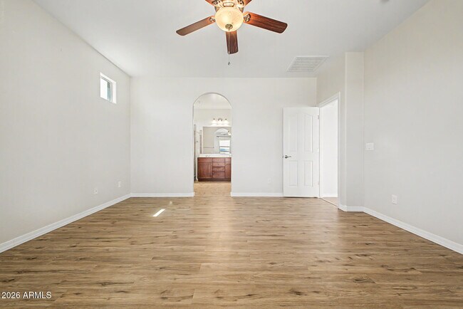 Building Photo - 18436 W Shasta St