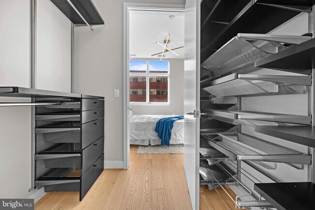 Building Photo - 646 H St NE