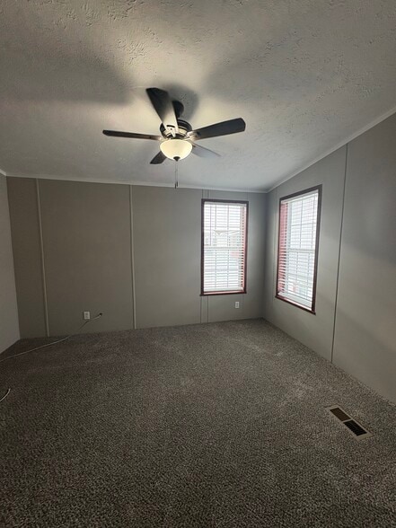 Building Photo - 11222 Shady Brook Ct