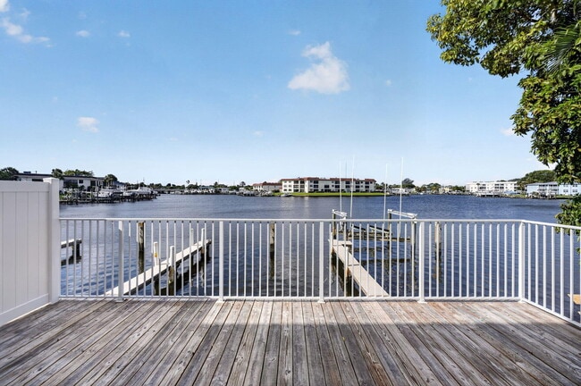Building Photo - 624 Southwind Cir