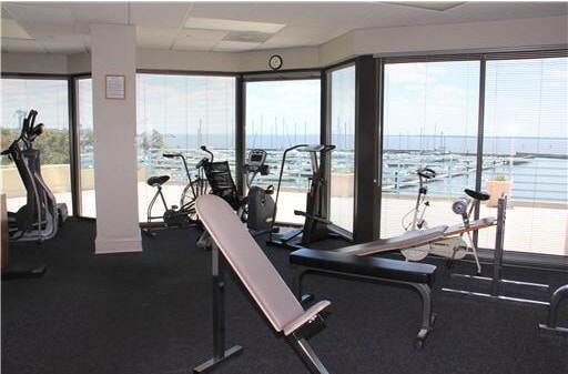 Building Photo - 7505 River Rd