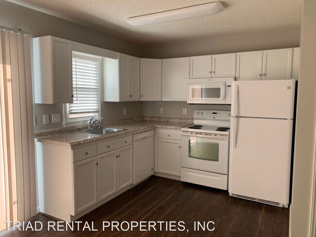 Building Photo - 2 br, 1.5 bath House - 711 DUBLIN ROAD