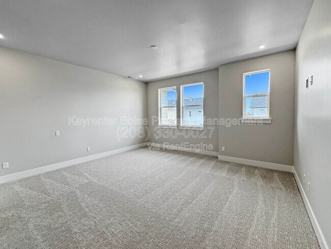 Building Photo - 160 S Koyukuk Ave