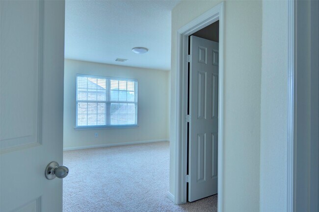 Building Photo - 1139 Glenwood Canyon Ln