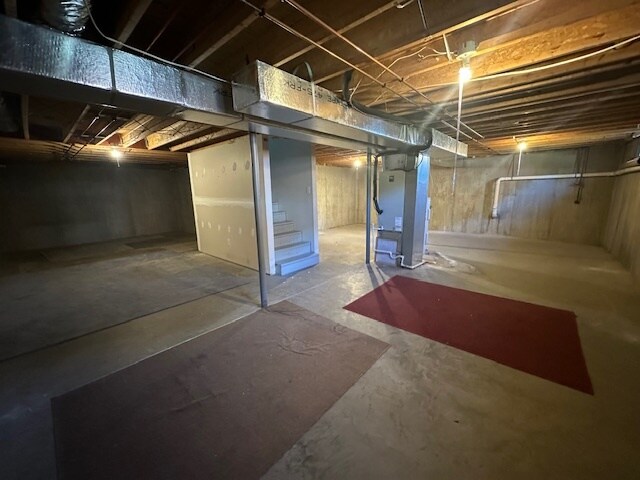 Building Photo - 154 N Black Branch Rd