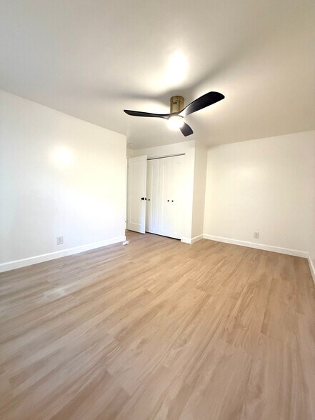 Building Photo - 2120-231w US-31W
