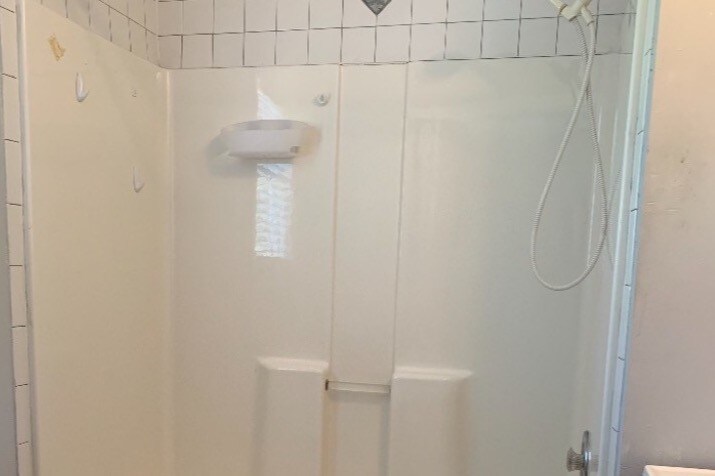 2nd view of Bathroom - 1740 Brompton Square