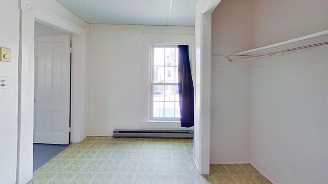 Building Photo - 8 W Prospect St