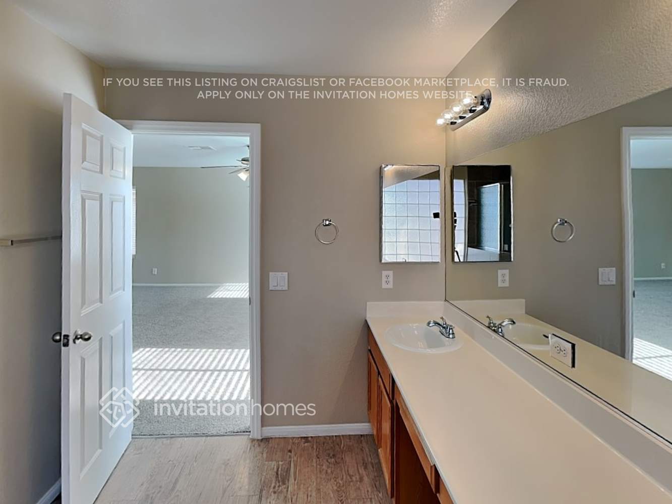 Building Photo - 9425 Deer Lodge Ln