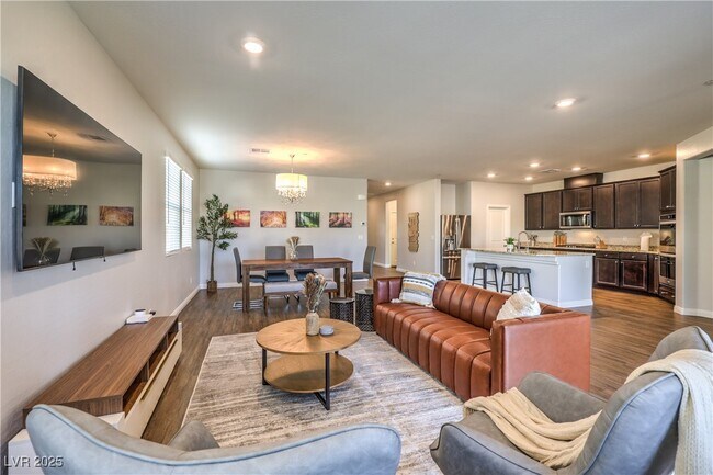 Building Photo - 2994 Gramsci Ave