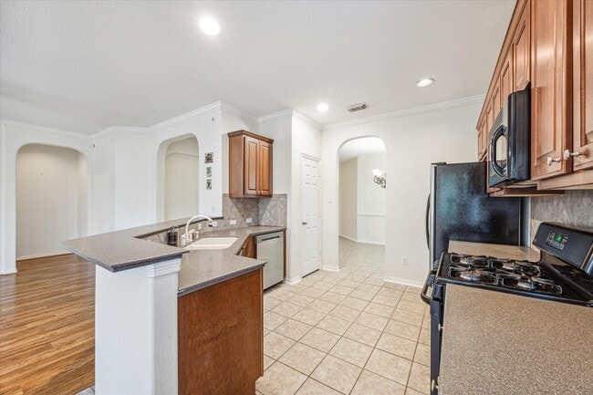 Building Photo - 6151 Galloway Ln