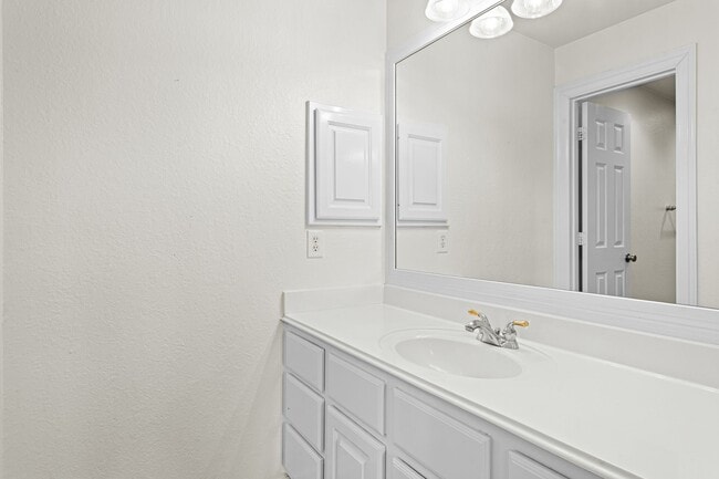 Building Photo - 6118 Durango Bay Ln