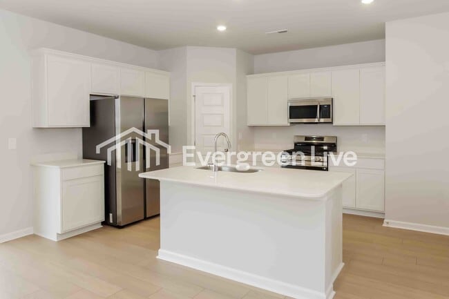 Building Photo - 315 Allene Wy