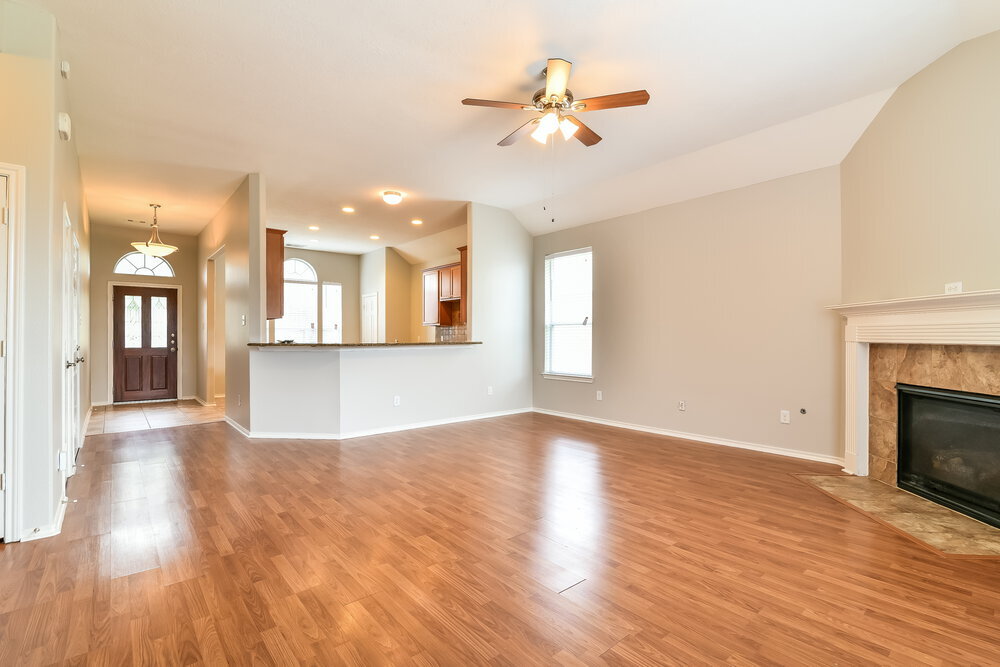 Building Photo - 8715 Elm Drake Ln