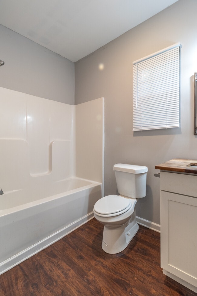 Building Photo - 3009 Sevier Ave