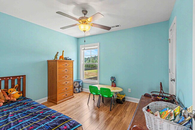 Building Photo - 158 Peytons Ridge Dr