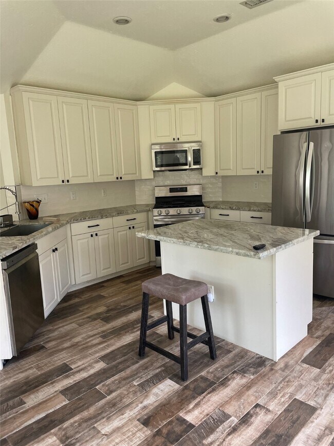Building Photo - 11306 Yorkshire Oaks Dr
