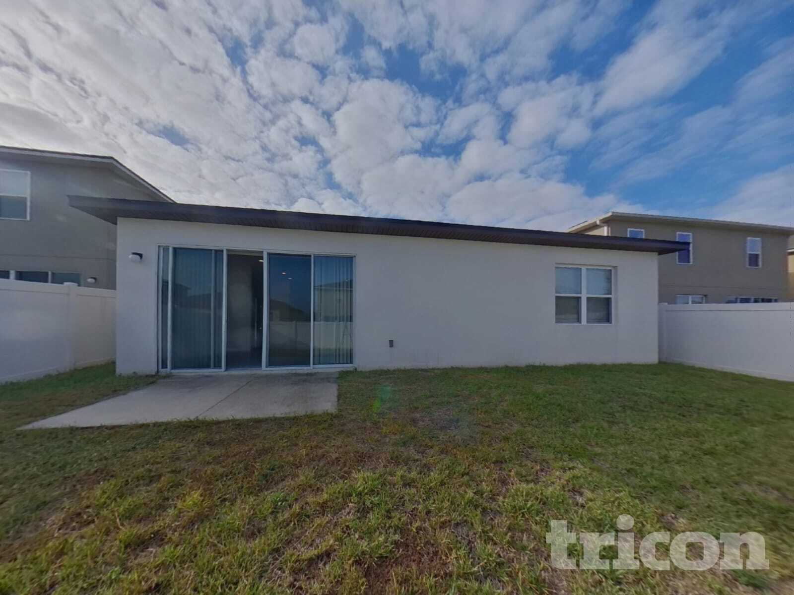 Building Photo - 676 Meadow Pointe Dr