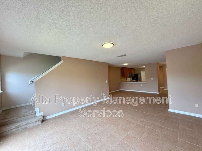 Building Photo - 4680 Playschool Dr