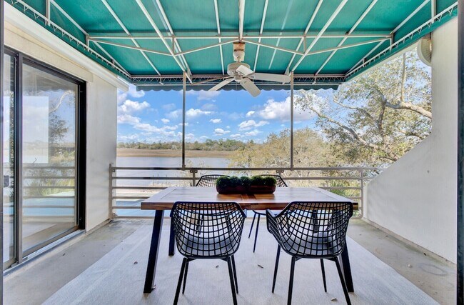 Building Photo - 150 Wappoo Creek Dr