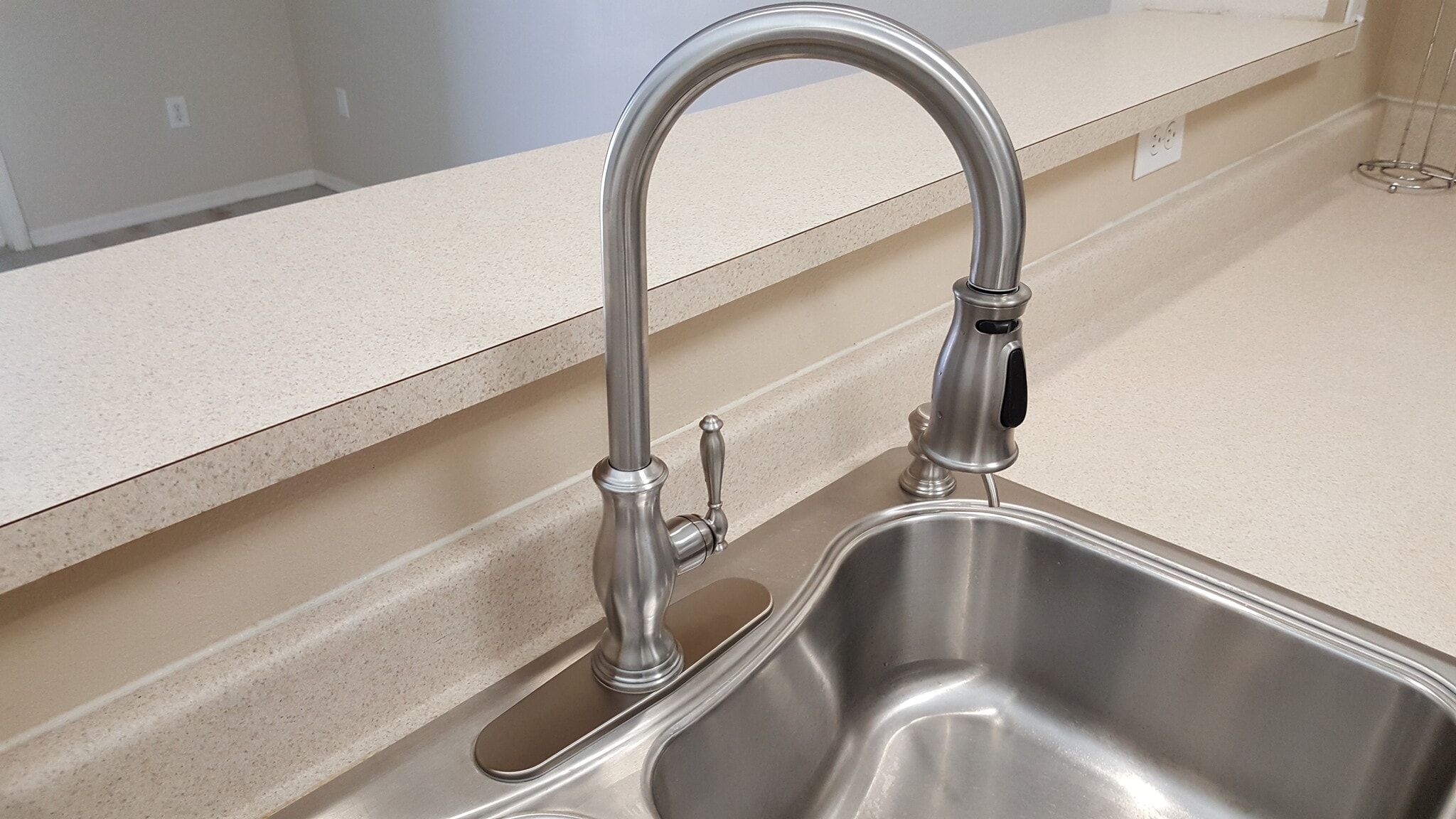 Kitchen Faucet - 1910 E Palm Ave