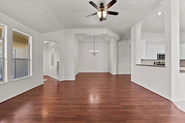 Building Photo - 3421 Norma Ln