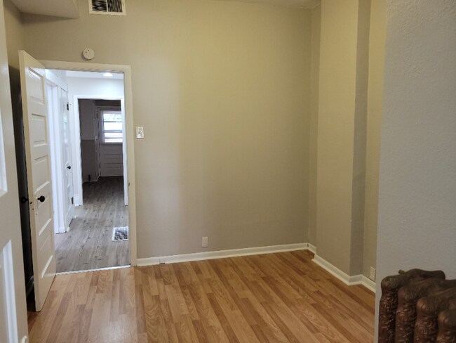 Building Photo - 6443 Idaho Ave