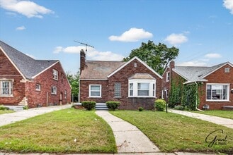 Building Photo - 11434 Laing St